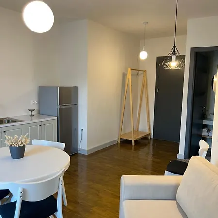 Апартаменты Sea And Sky