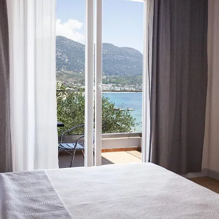 Sea And Sky Апартаменты