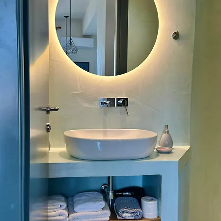 Апартаменты Sea And Sky *