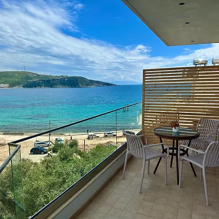 Sea And Sky Apartment