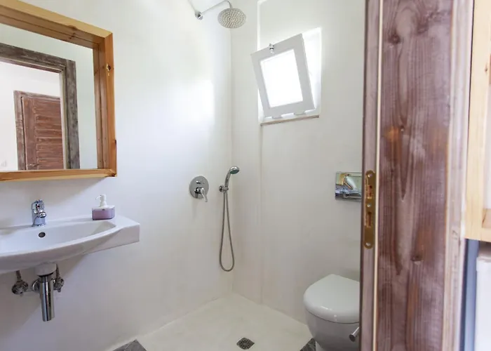 Sea And Sky Daire Himarë